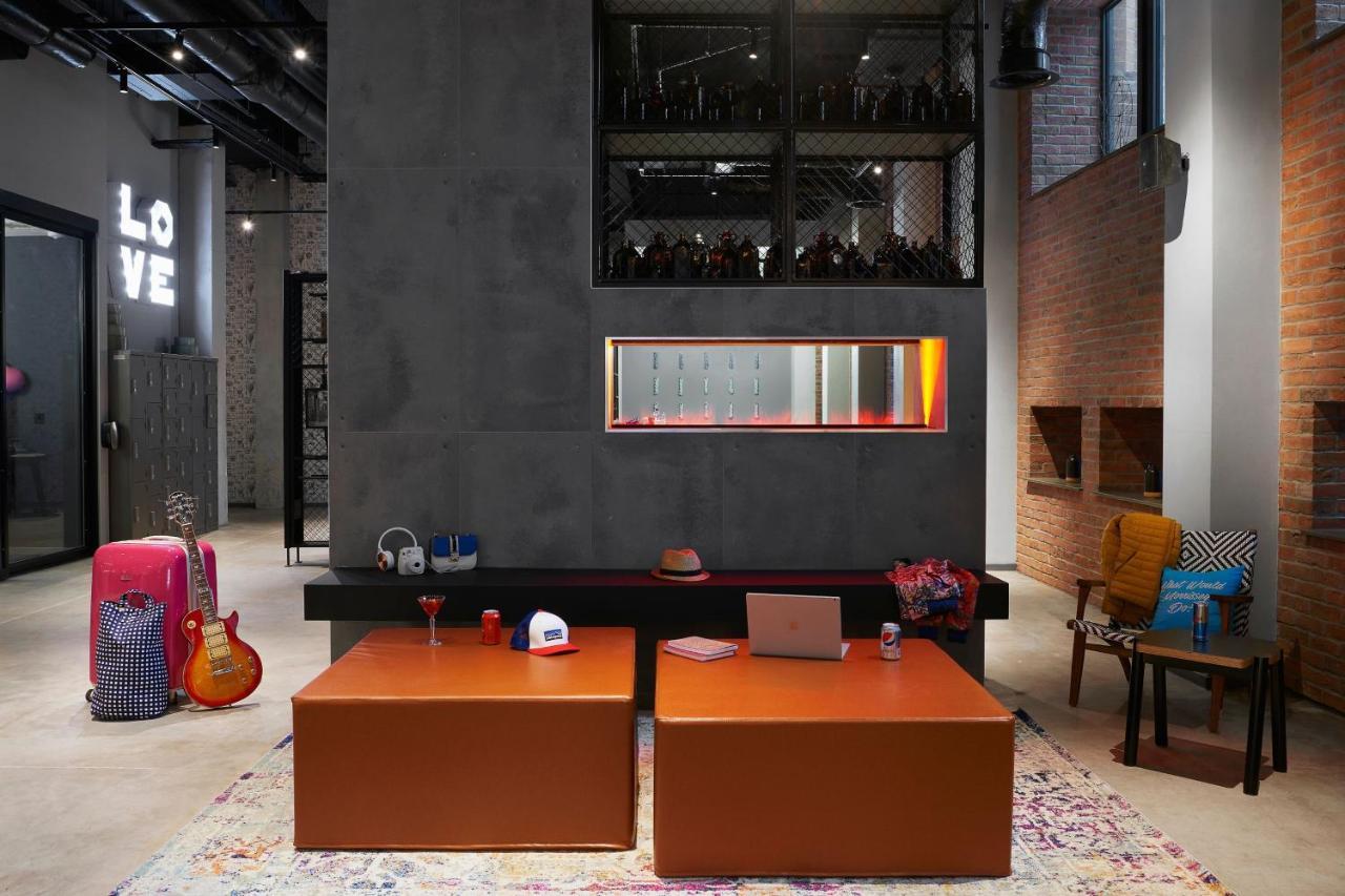 Moxy Manchester City Екстериор снимка