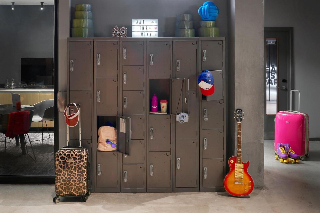 Moxy Manchester City Екстериор снимка