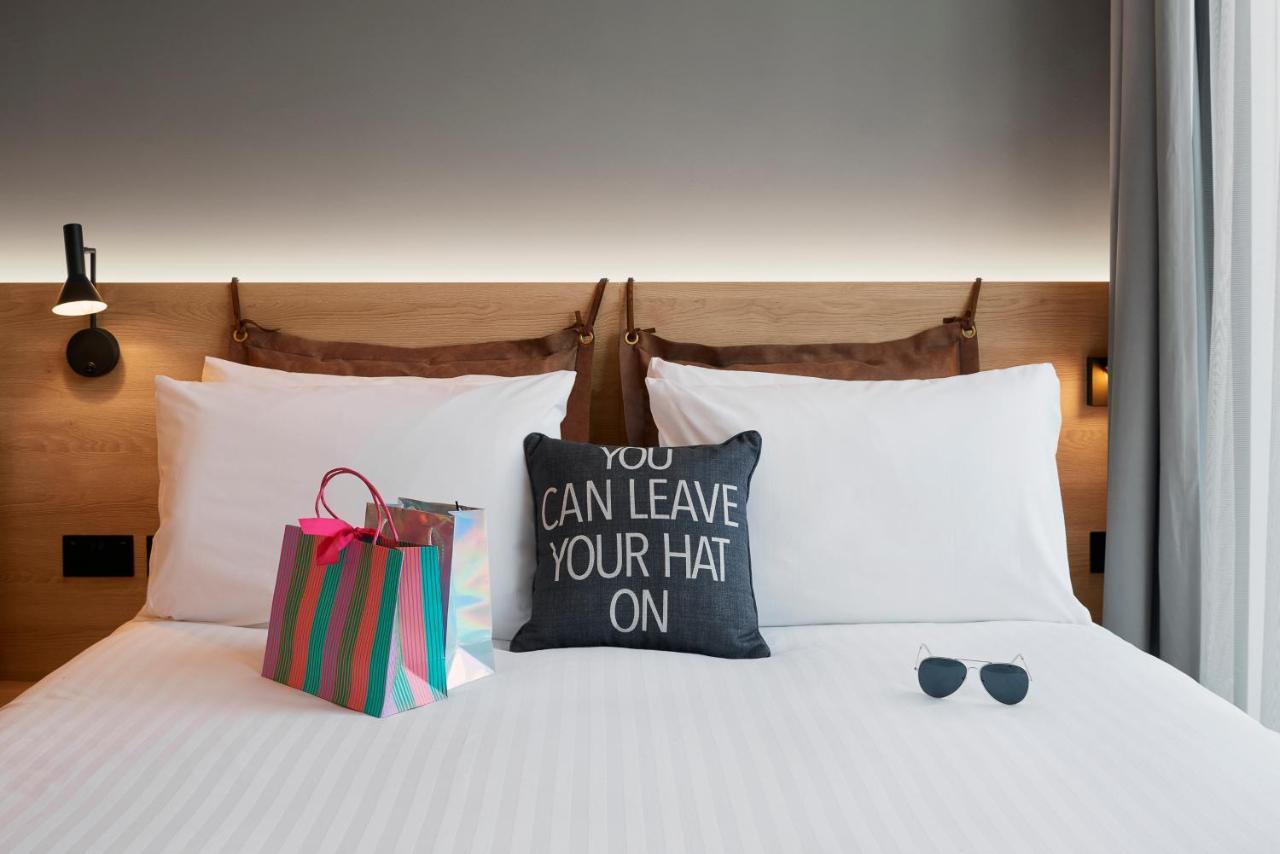 Moxy Manchester City Екстериор снимка