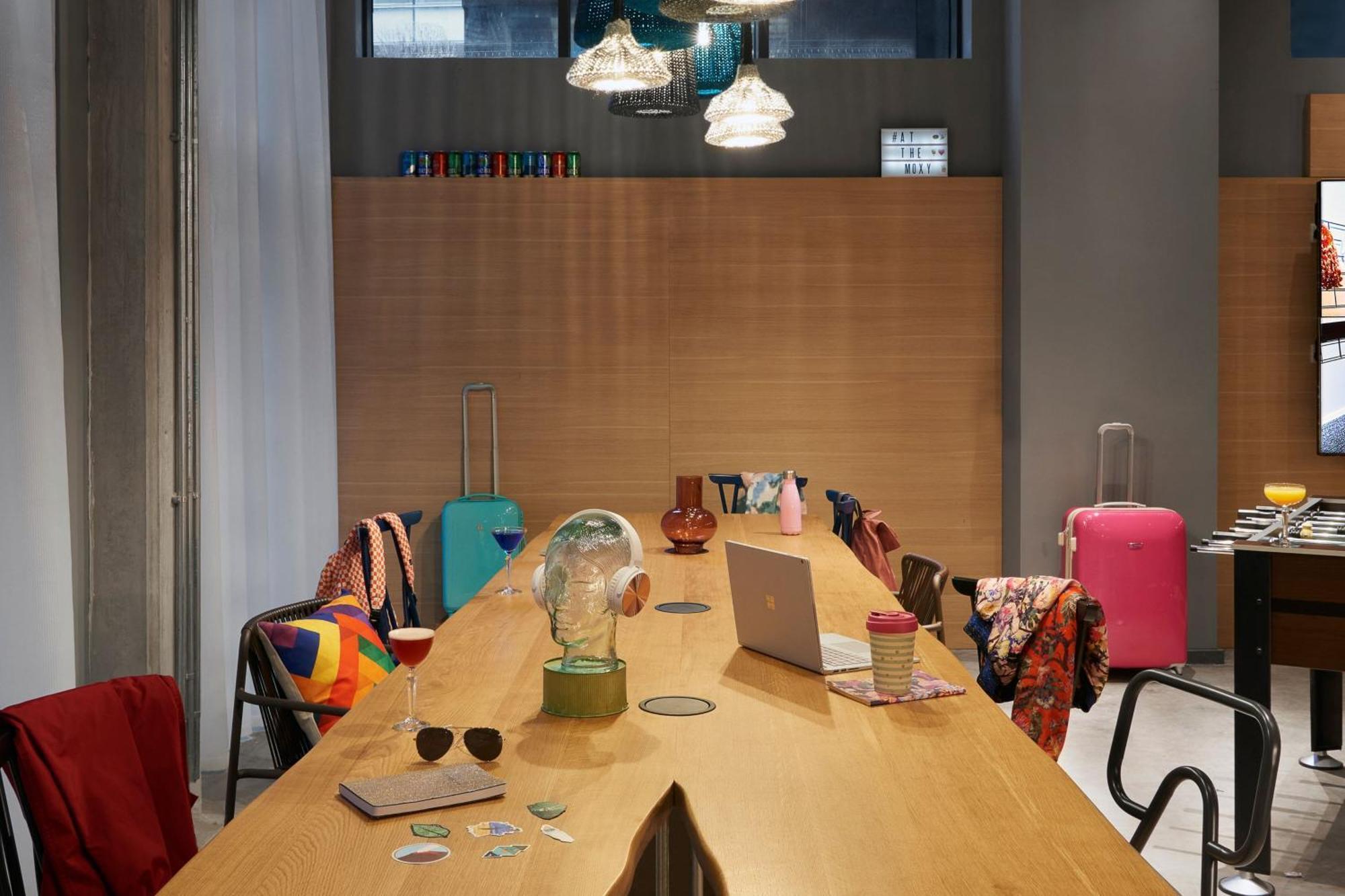 Moxy Manchester City Екстериор снимка