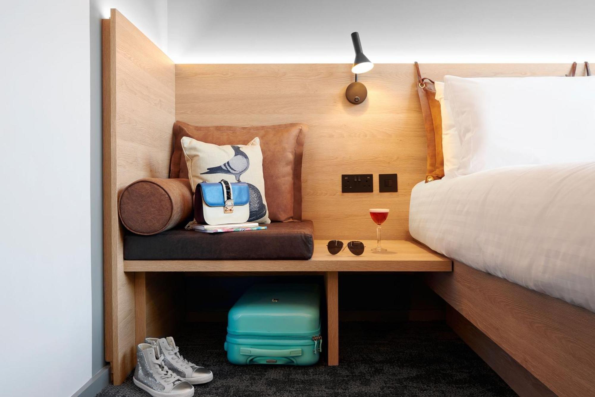Moxy Manchester City Екстериор снимка