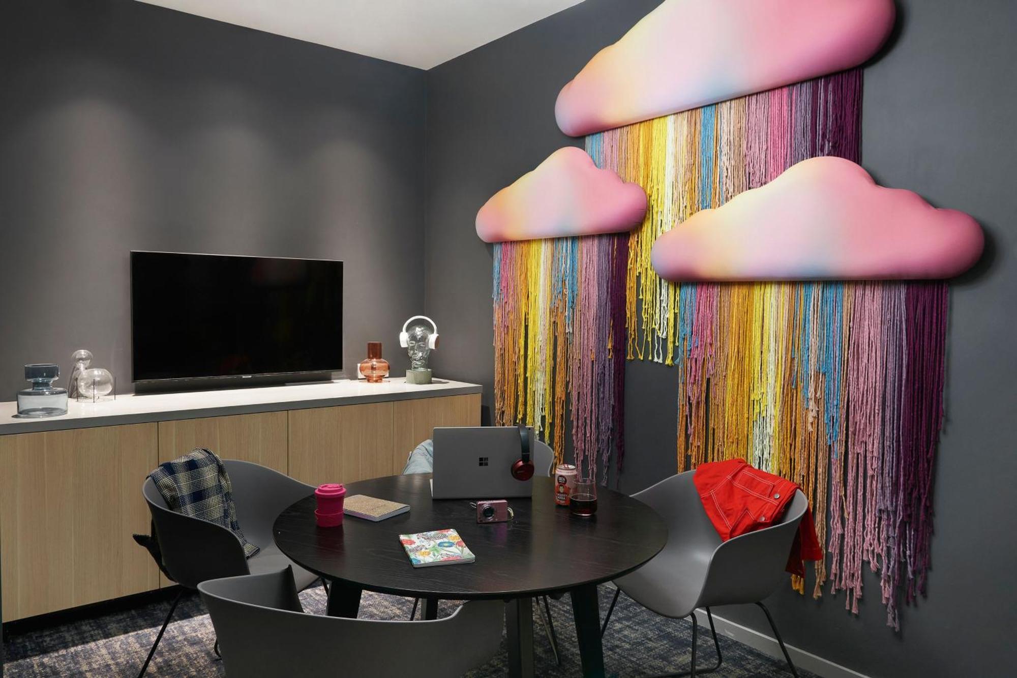 Moxy Manchester City Екстериор снимка